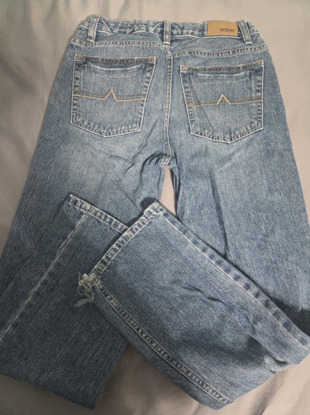 Urban Pipeline Boy's Classic Blue Jeans, Size: 16 Adjustable Waist - Picture 4 of 6